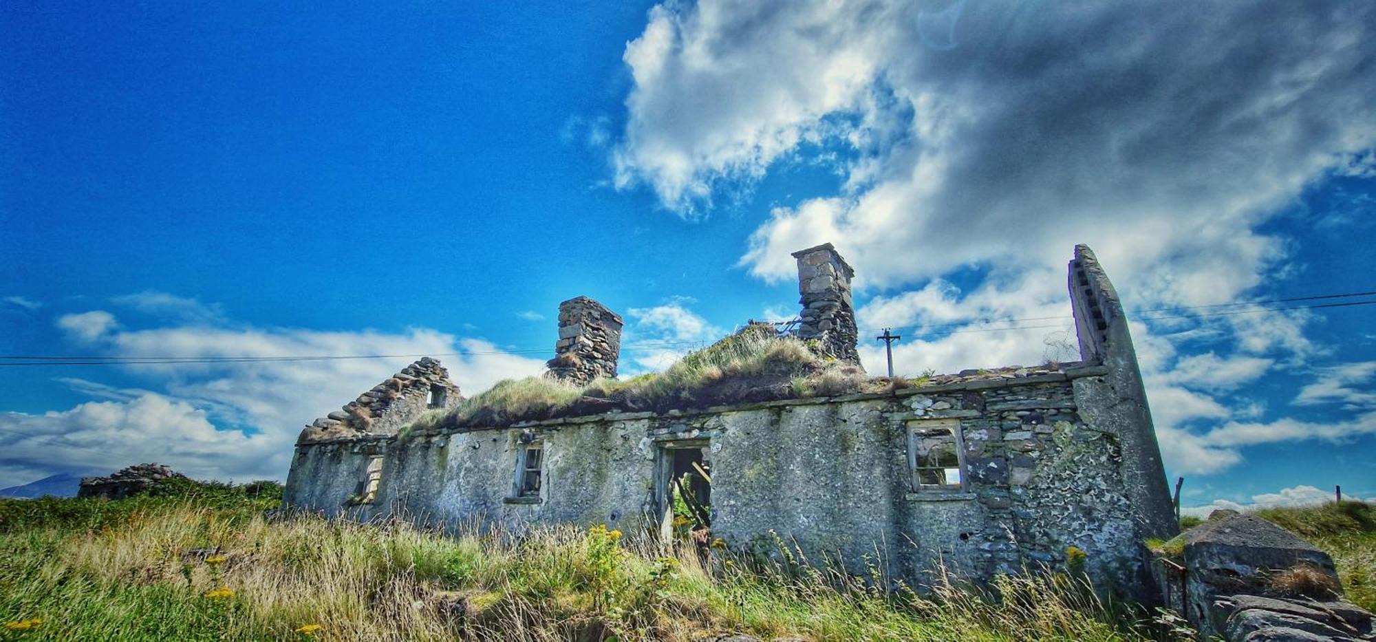 Louisburgh Cottages エクステリア 写真